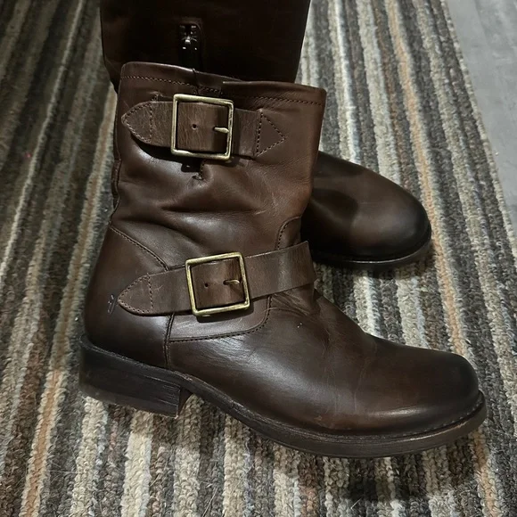 Frye Vicky Engineer Moto Brown Real Leather Belted Mid Calf Ankle Boot - Picture 2 of 13